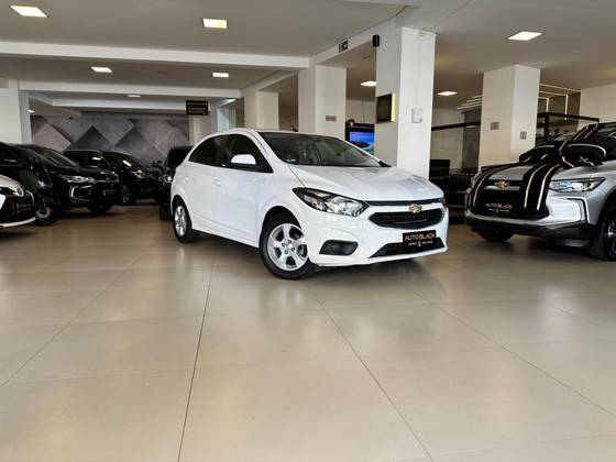 CHEVROLET ONIX 1.4 MPFI LT 8V FLEX 4P AUTOMÁTICO